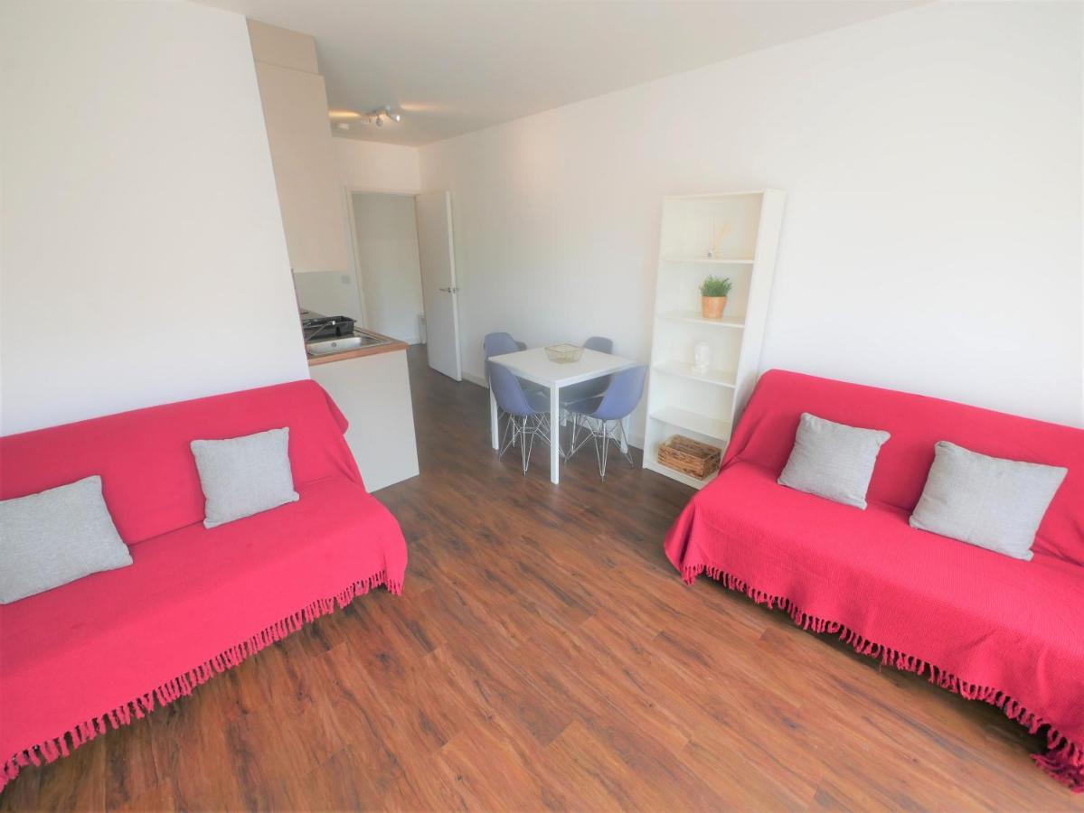 Hill House Holiday Apartments Борнмът Екстериор снимка
