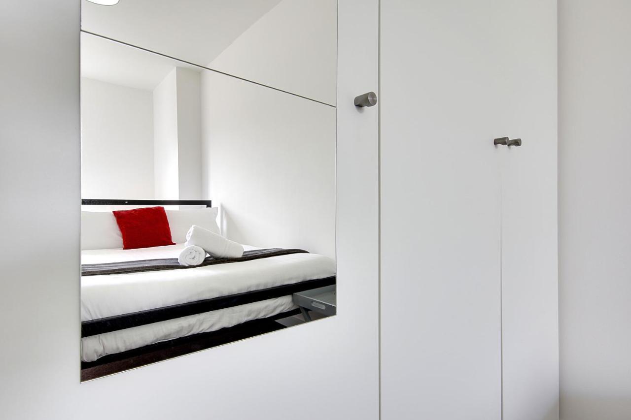 Hill House Holiday Apartments Борнмът Екстериор снимка