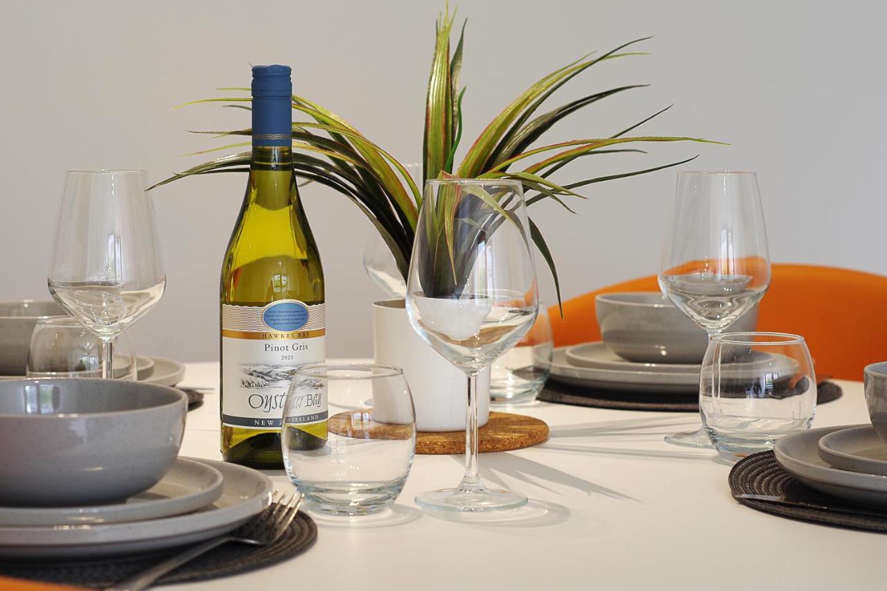 Hill House Holiday Apartments Борнмът Екстериор снимка